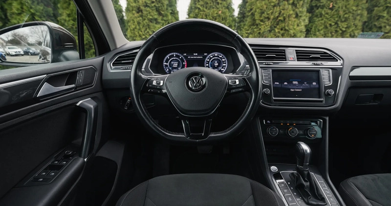 Volkswagen Tiguan cena 94990 przebieg: 175458, rok produkcji 2016 z Włocławek małe 781